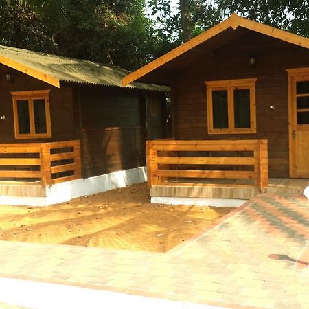 Kudle Ocean Front Resort Gokarna  Buitenkant foto