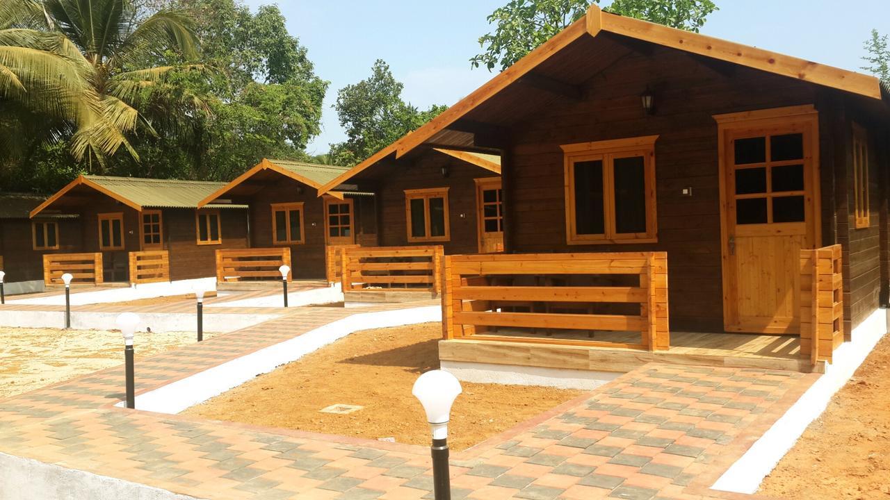 Kudle Ocean Front Resort Gokarna  Buitenkant foto