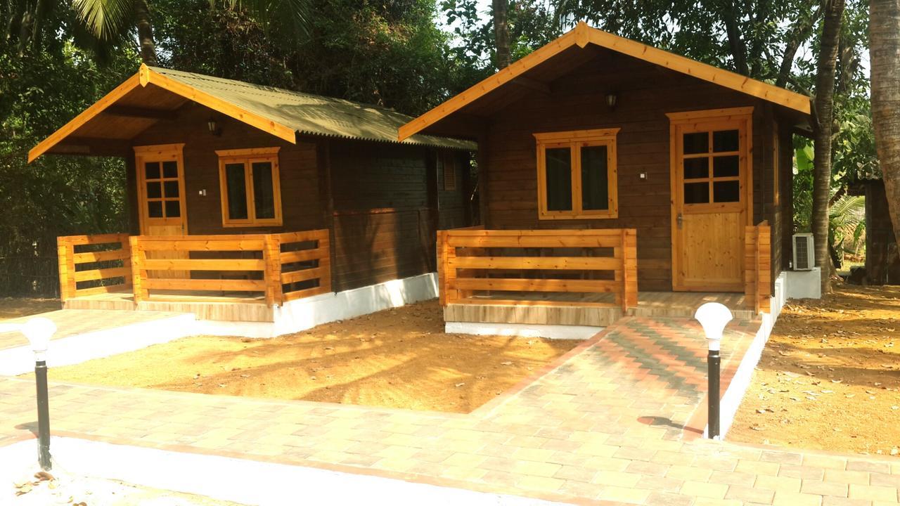 Kudle Ocean Front Resort Gokarna  Buitenkant foto