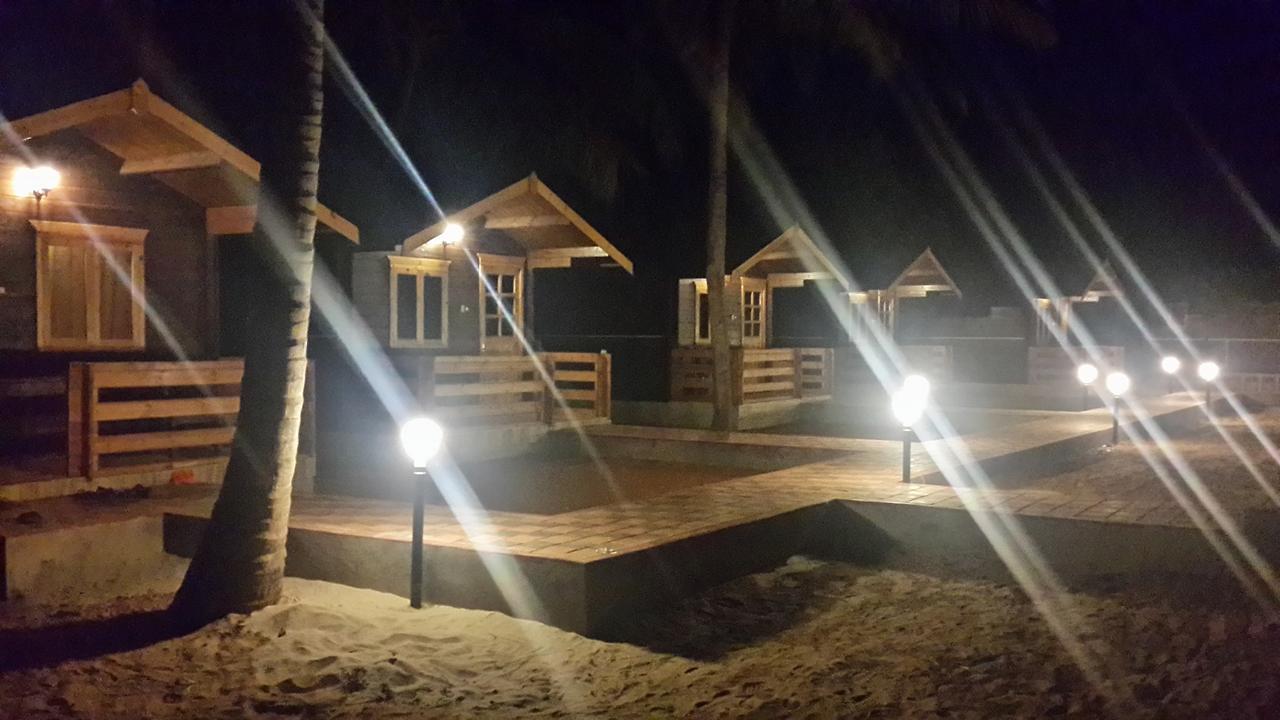 Kudle Ocean Front Resort Gokarna  Buitenkant foto